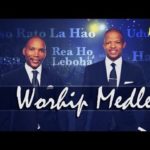 Friends In Praise -Worthy ft. Neyi Zimu & Omega Khunou 