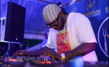 DJ Maphorisa plays his song with Mellow and Sleazy (Watch)